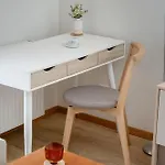 Cozy With Garage Access By Renters