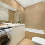 Lejlighed Cozy With Garage Access By Renters
