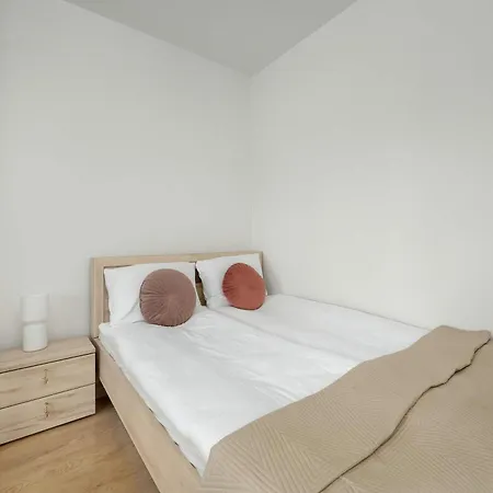 Lejlighed Cozy With Garage Access By Renters