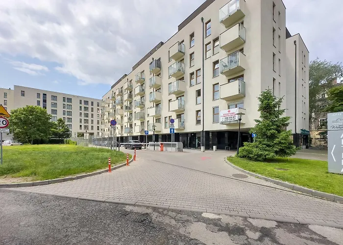 Cozy With Garage Access By Renters * Breslau